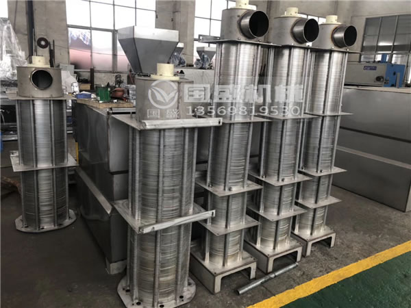 疊螺擠壓脫水機(jī)說(shuō)明書(shū) 疊螺擠壓脫水機(jī)說(shuō)明書(shū)